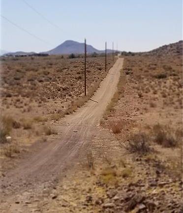 3rd image of 10058 N Calle Abuelito