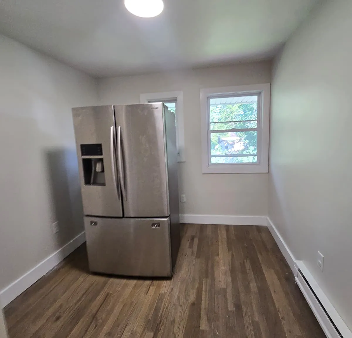 2 bed, $1,895 — Photo 2