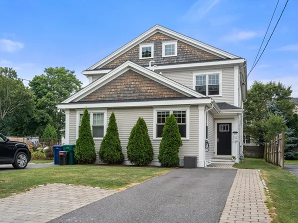 50 Oak Ave #B, Newton, MA 02465