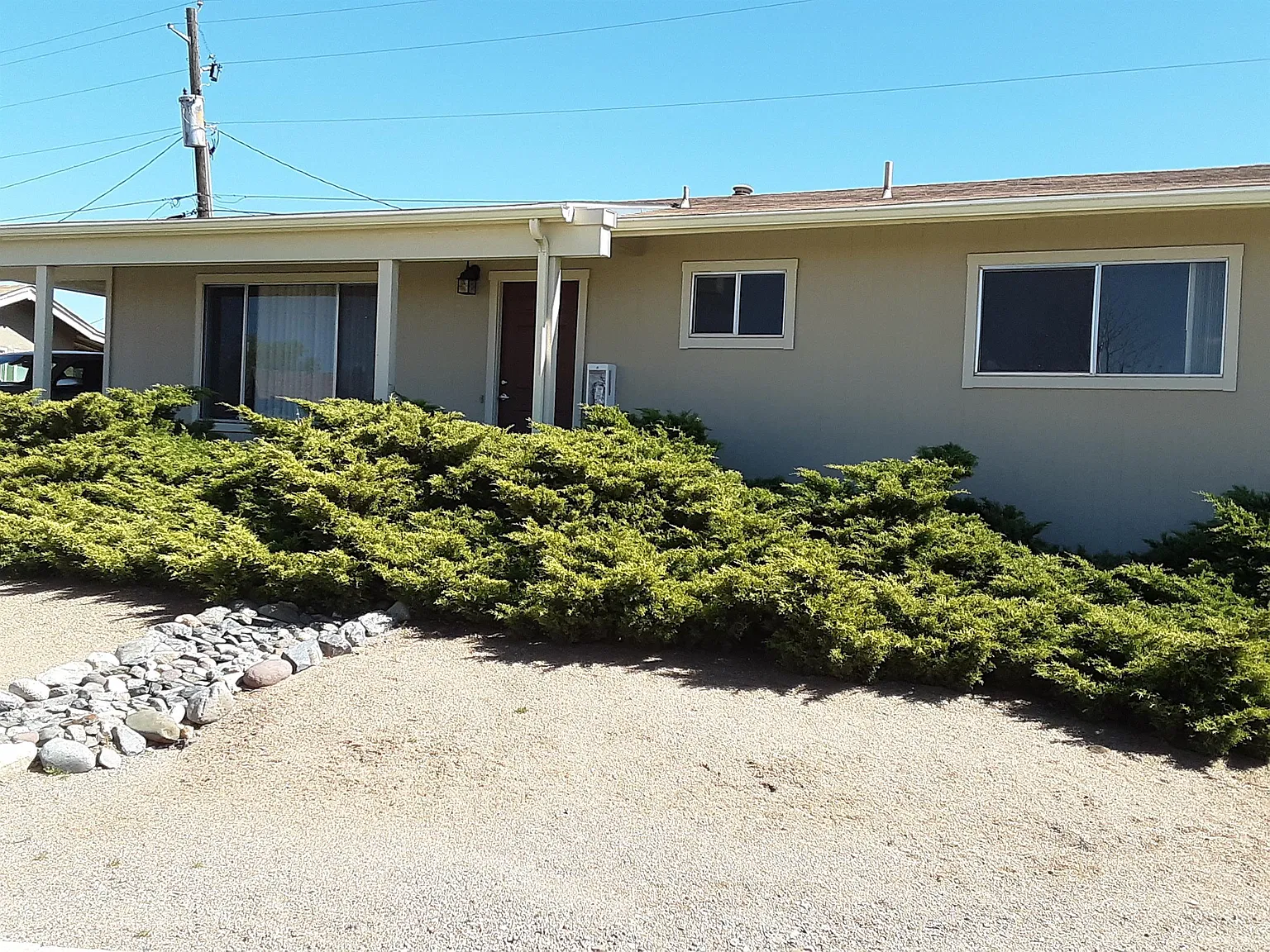 2023 Willow Lake Rd — Photo 3