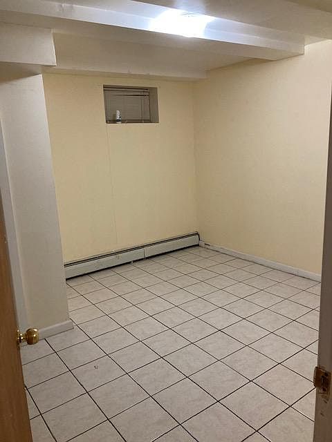 1st image of 10450 165th St