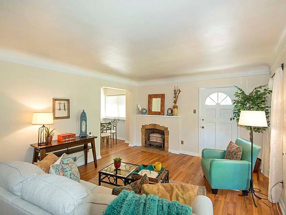 4th image of 1515 E 2700 S