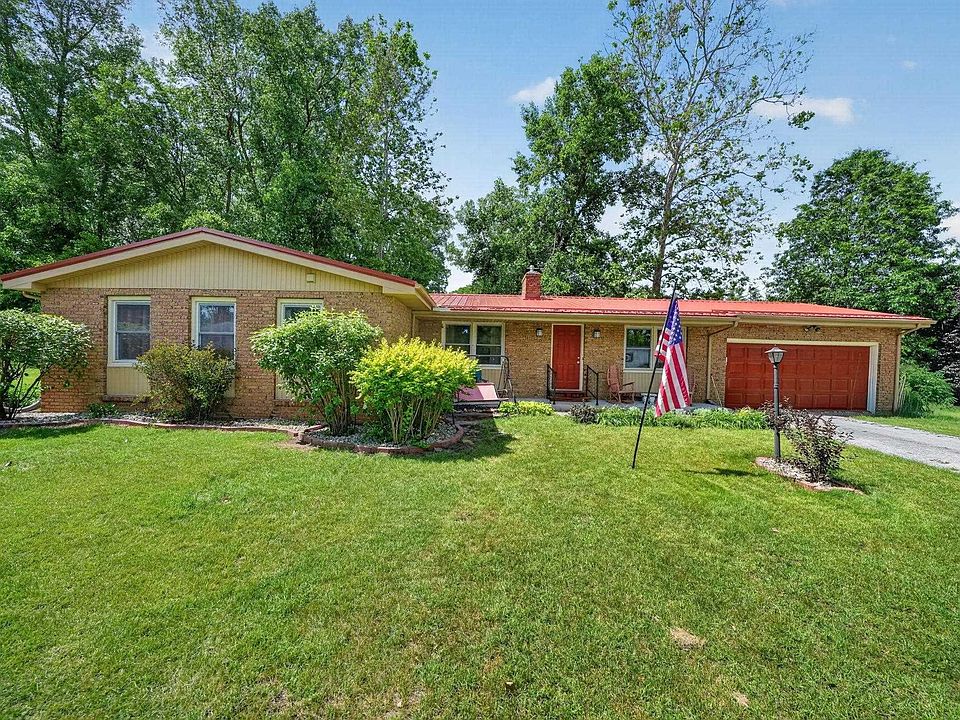 1st image of 53449 Martin Ln