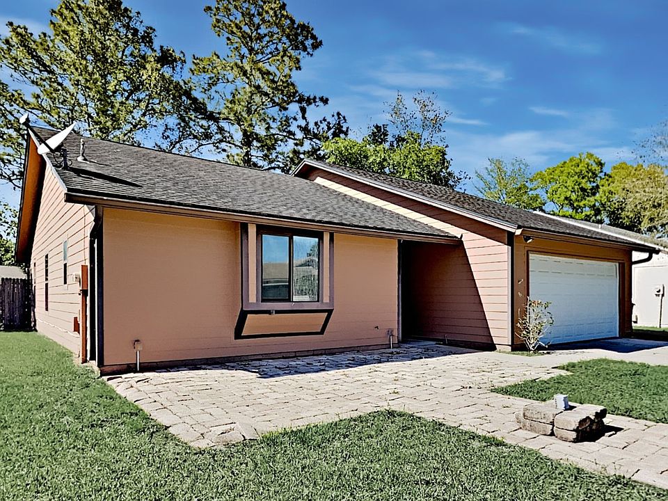 1st image of 4735 Wassail Dr