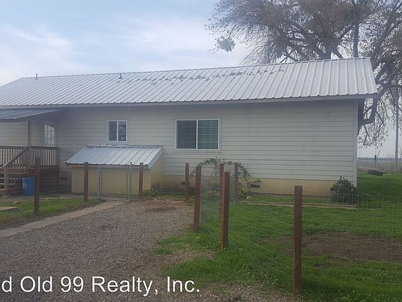 5th image of 12563 Childs Ave