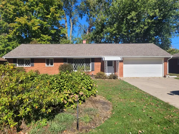 7503 Primrose Dr, Mentor On The Lake, OH 44060