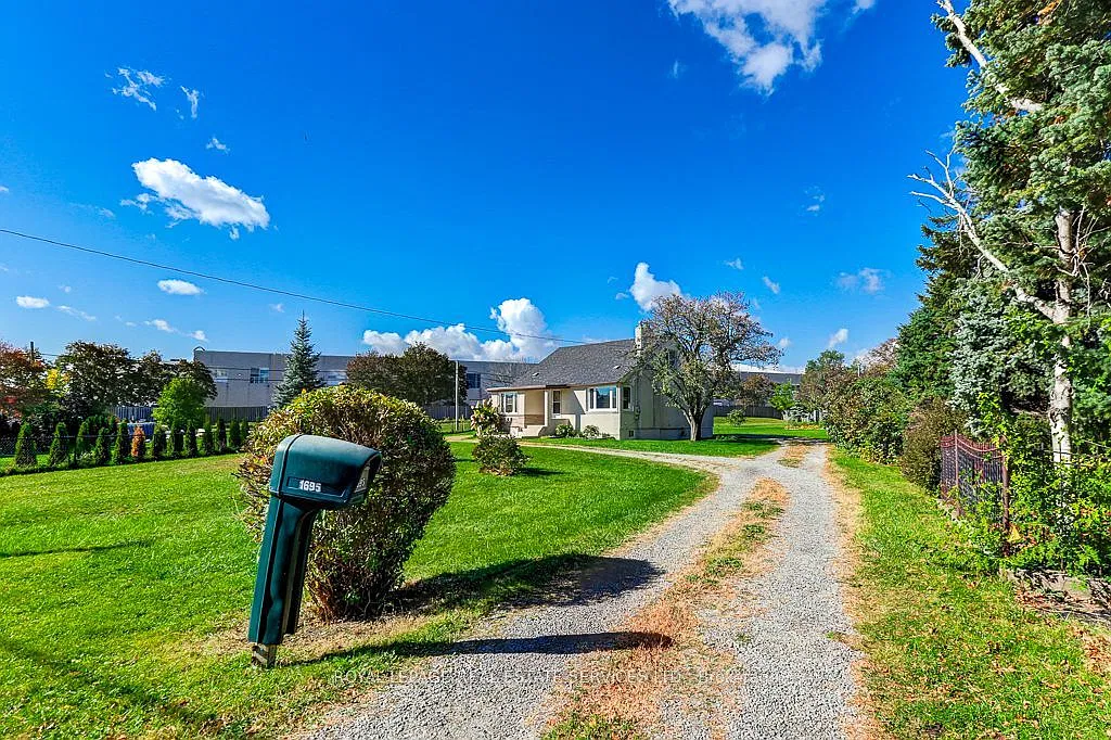 2 bed, $3,000 — Photo 2