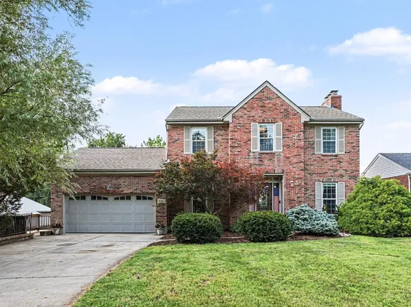 8221 Springleaf Lake Dr, Cincinnati, OH 45247