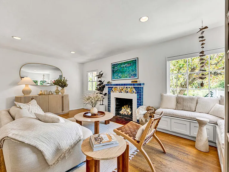 924 Park Ave — Photo 10