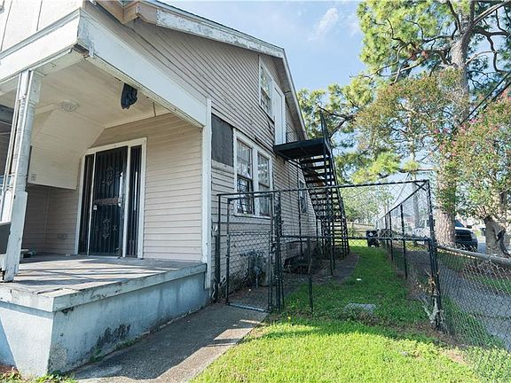 5th image of 9130 Apple St