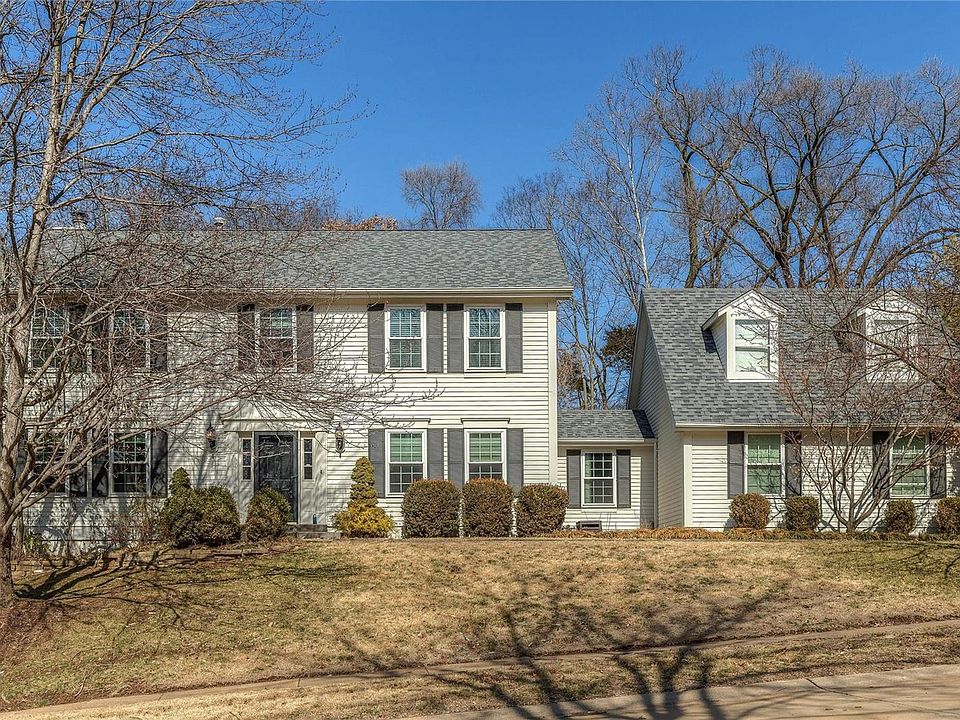 1st image of 456 Hunters Hill Dr