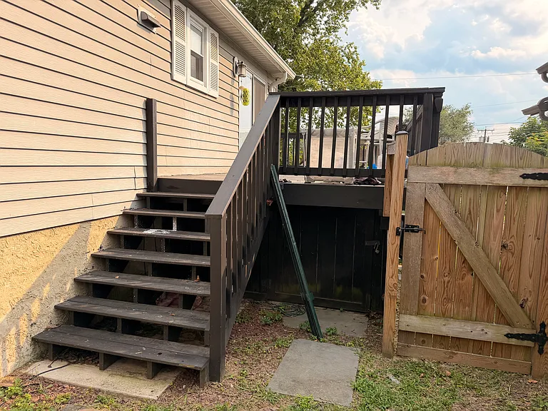 802 Bunch Ave — Photo 17