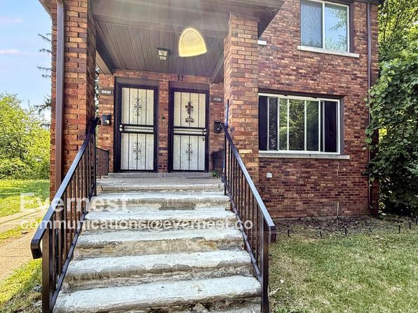 5261 Lakewood St #2