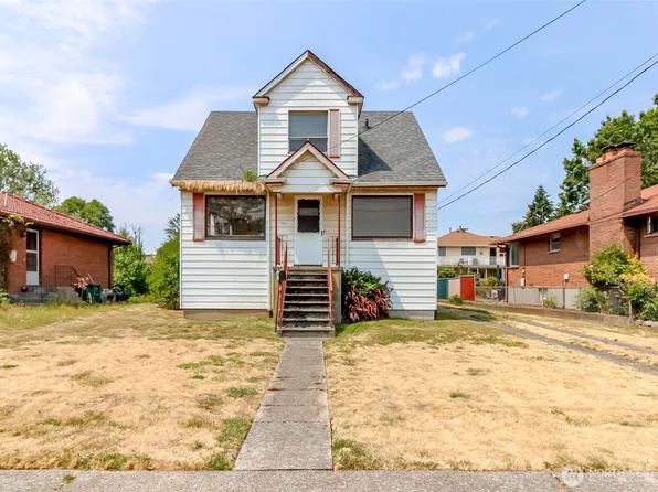 7015 12th Avenue SW, Seattle, WA 98106