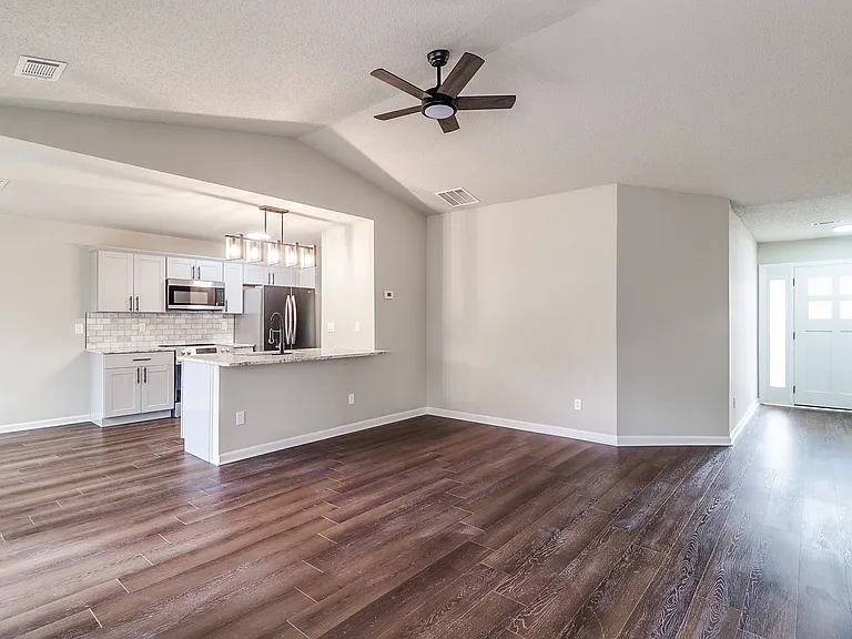 1216 Dylan Way — Photo 19