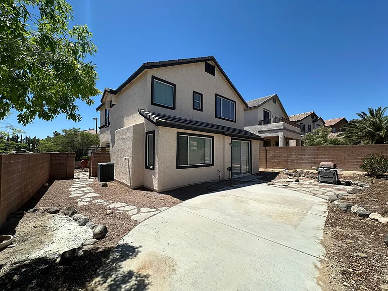 11420 Drappo Ave — Photo 21
