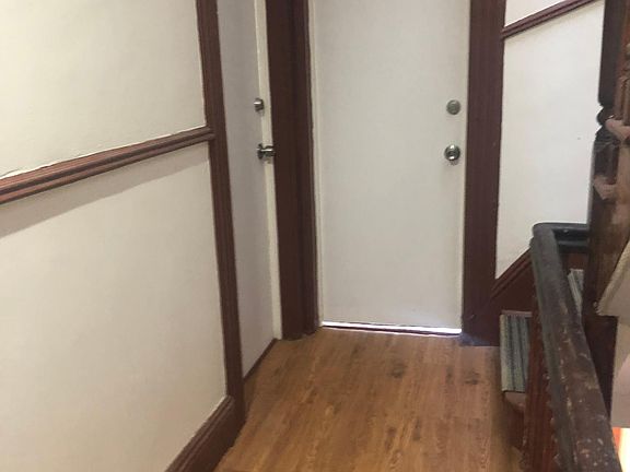 3rd image of 44 Groshon Ave #2
