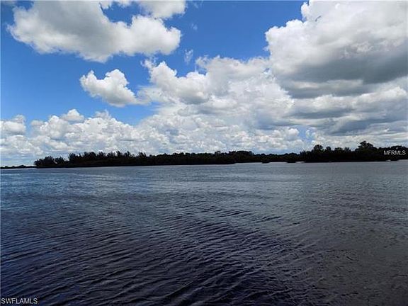 4th image of 17156 Waters Edge Cir