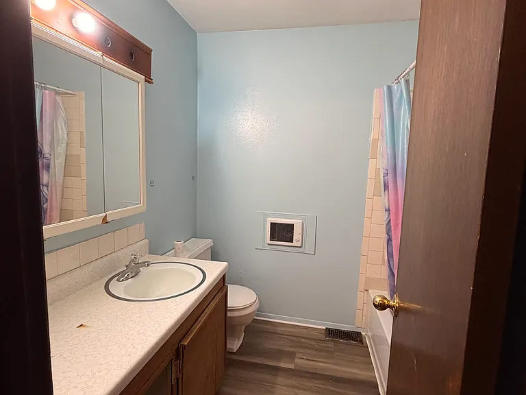 808 Crescent Dr #B — Photo 10