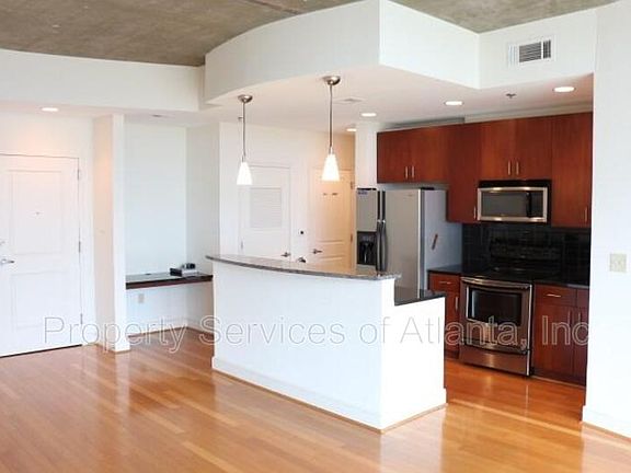 4th image of 950 W Peachtree St NW Unit 1710
