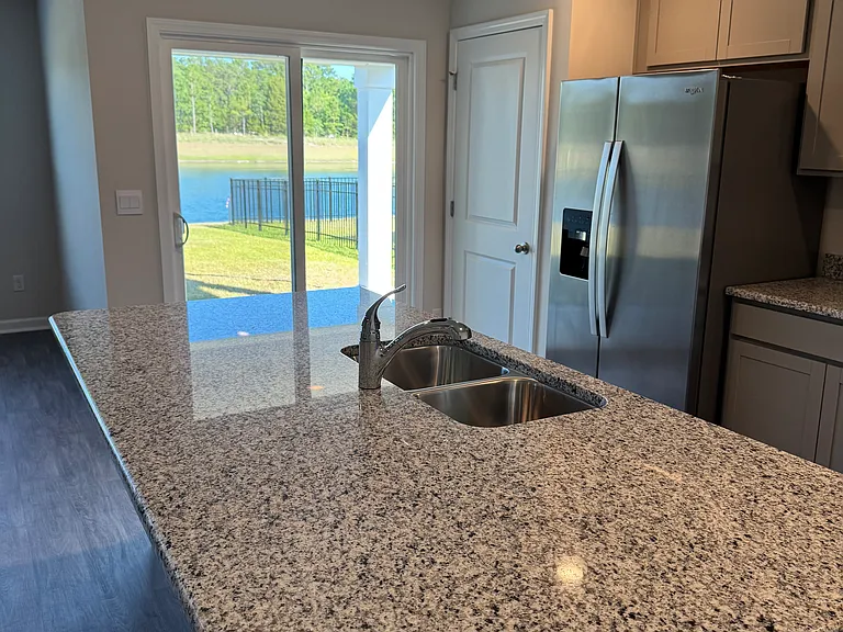 4433 E Coast Ln — Photo 3