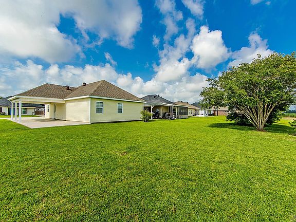 4th image of 355 Daralyn Dr