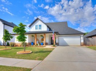 3900 Black Mesa Rd, Norman, OK 73071
