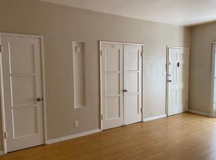 4227 Leimert Blvd, Los Angeles, CA 90008