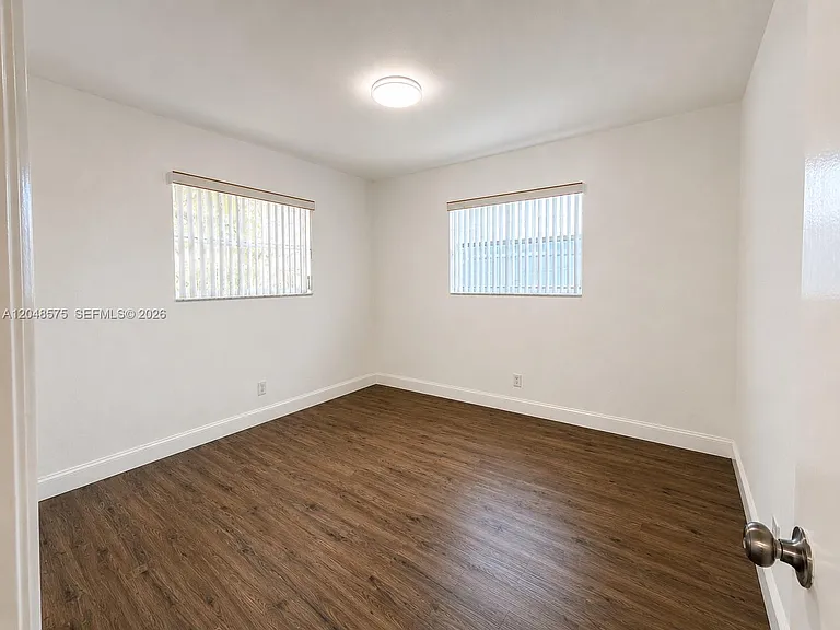 117 NE 30th Ct #2 — Photo 11