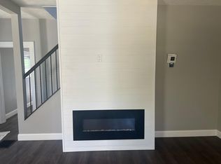 556 Coal Valley Rd, Clairton, PA 15025