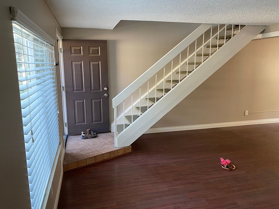 Front living room and stairs.