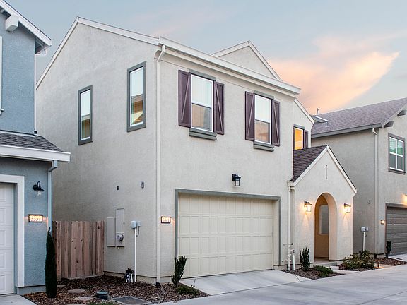 3rd image of 3341 Sunny Gate Ln
