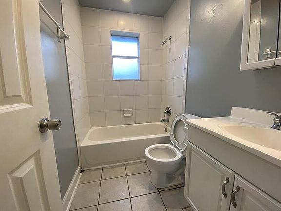 5th image of 8600 Patricia St