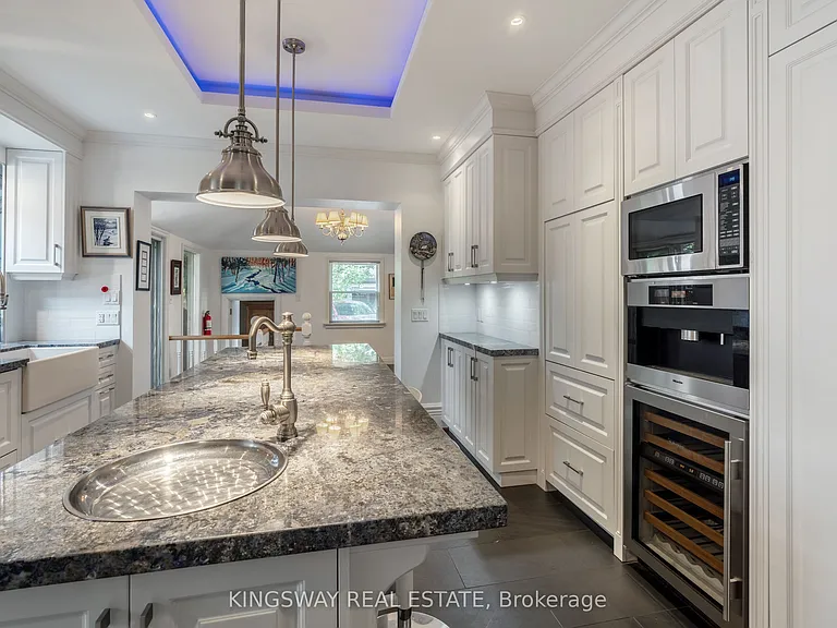 166 High Park Ave — Photo 13