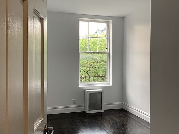 5th image of 415 Bleecker St APT 2