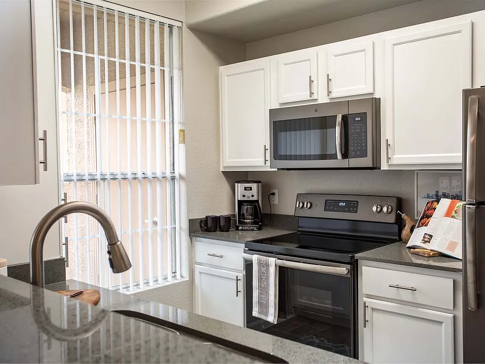 Biscayne Bay Apartments