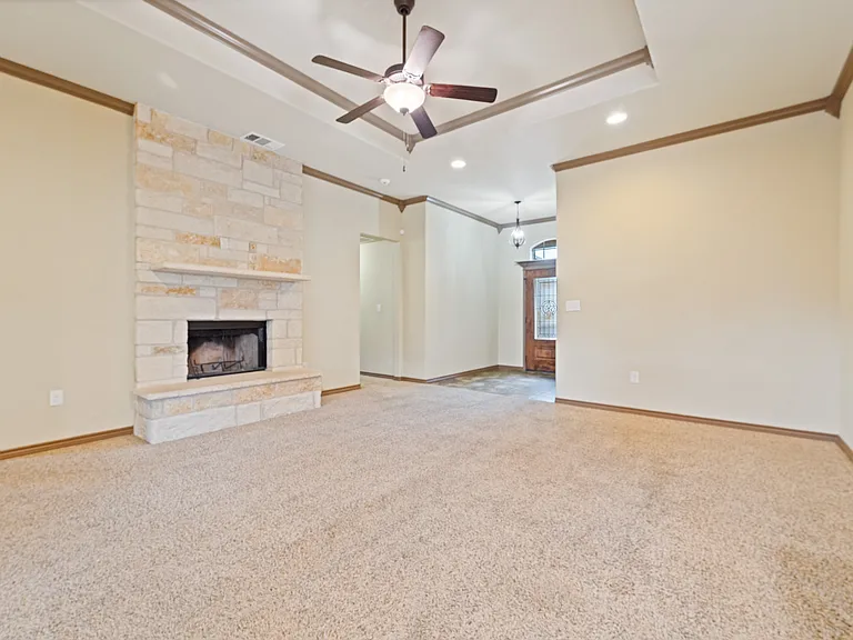 700 Cosper Creek Dr — Photo 5