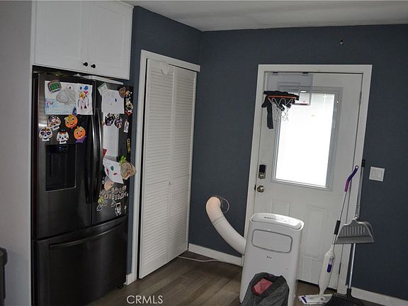 5th image of 3970 Strang St