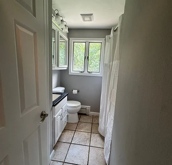 89 Florida Dr — Photo 7
