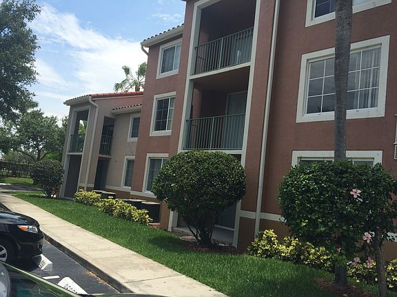 2nd image of 7896 Sonoma Springs Cir APT 206