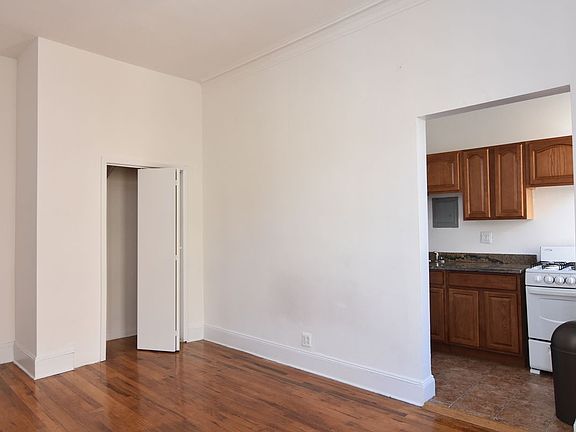 4th image of 401 Convent Ave APT 4B