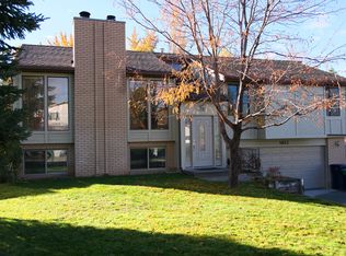 1612 E Wood Glen Rd, Sandy, UT 84092