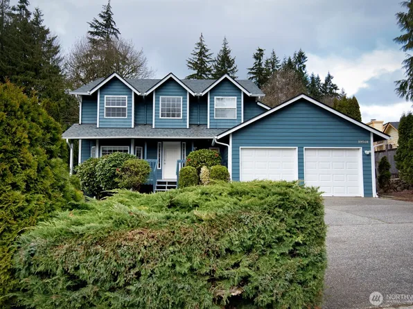 19501 23rd Avenue NE, Poulsbo, WA 98370