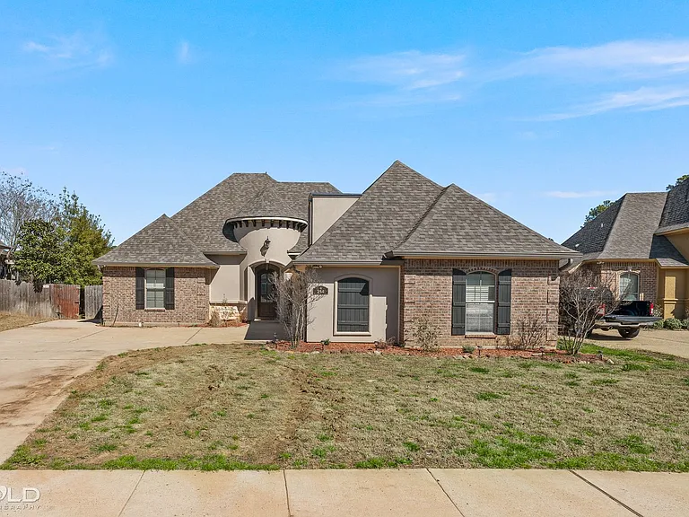 214 Danielle Dr — Photo 30