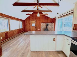 200 Carlen St, Manchester Center, VT 05255