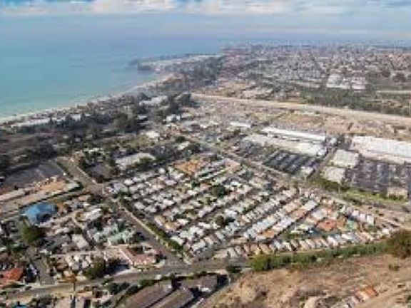 Walk to Beach from MH park