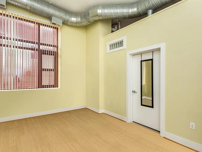 22 S Howard St #601 — Photo 8