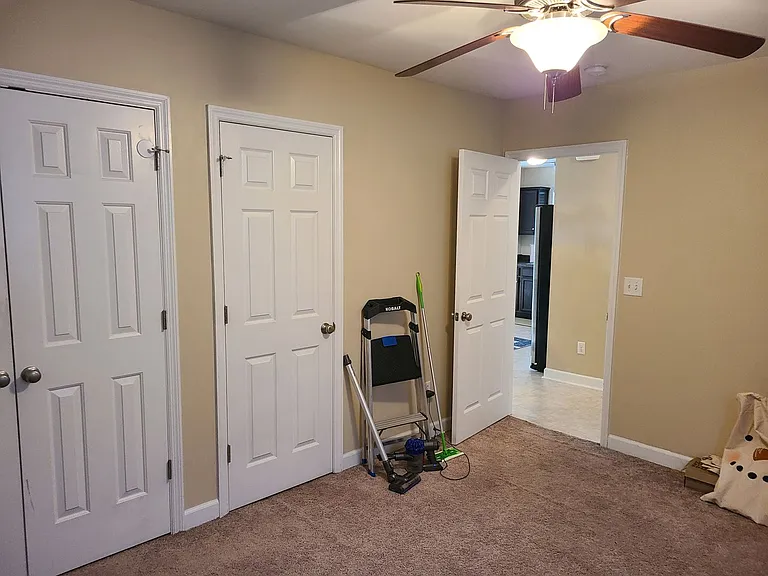 180 Pine Hollow Rd — Photo 16