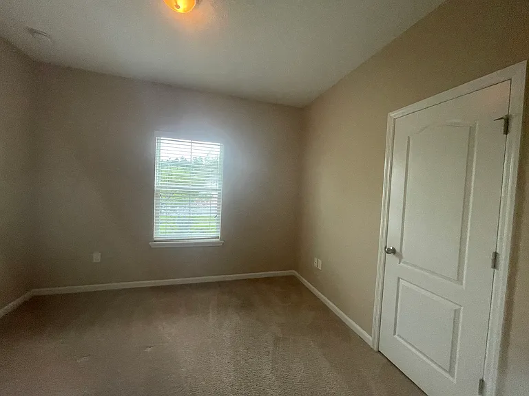 2618 Las Calinas Blvd — Photo 35