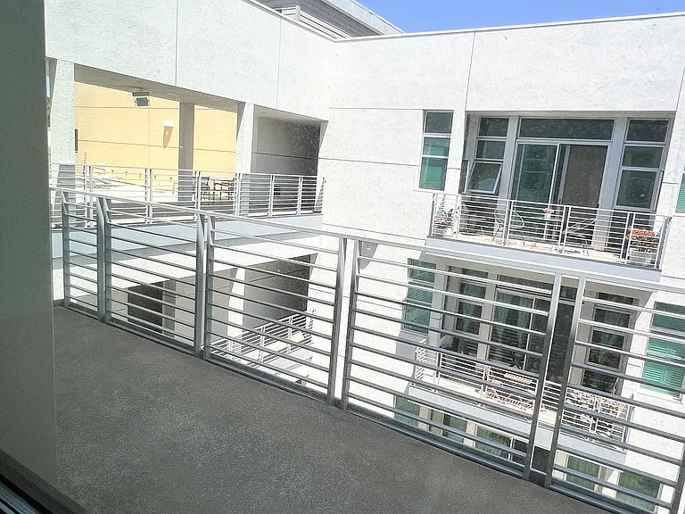 238 S Arroyo Pkwy — Photo 13
